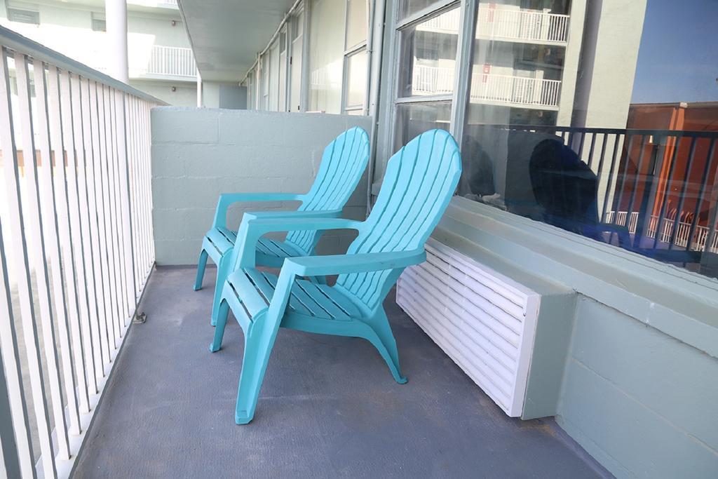Daytona Club Studios! * Daytona Beach
